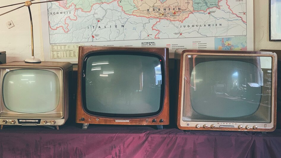 Fernseher aus alten Zeiten | © Lisi Maier